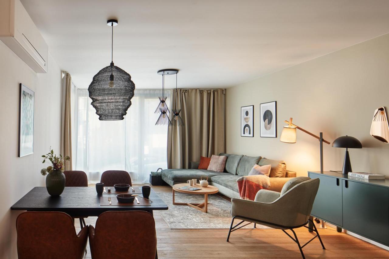 Prague Days - Stylish Apartments With Terrace - Parking - Quiet Area Dış mekan fotoğraf